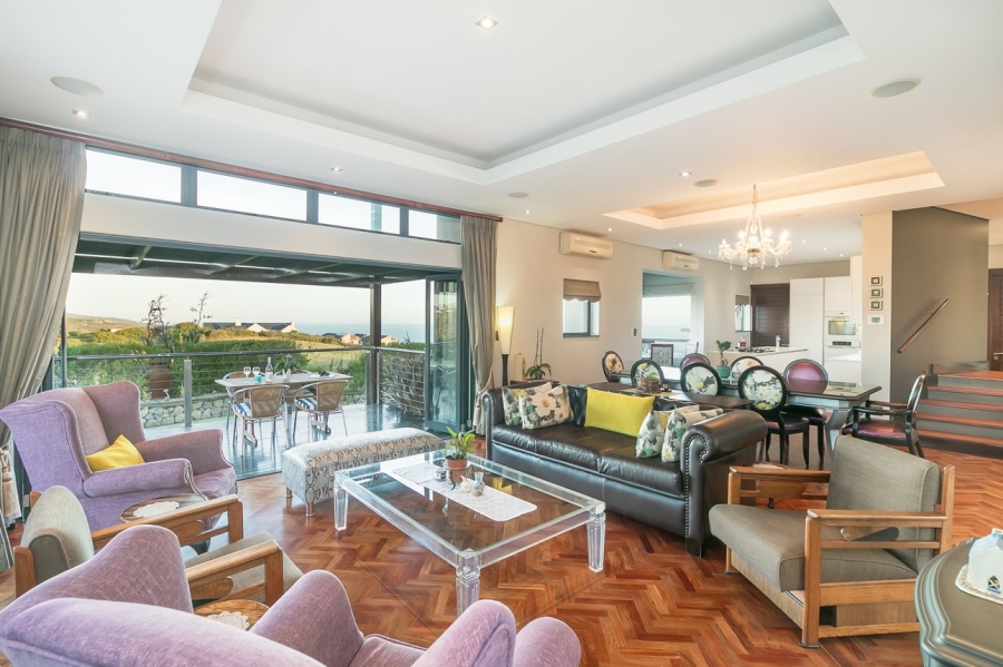 5 Bedroom Property for Sale in Pezula Golf Estate Western Cape